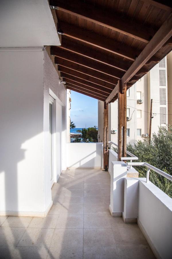 The Green Apartment Larnaca Dış mekan fotoğraf